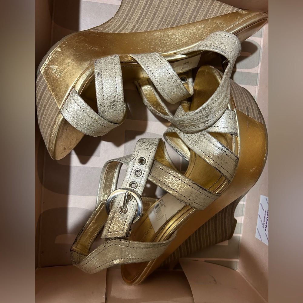 Platform Gold Sandals good condition